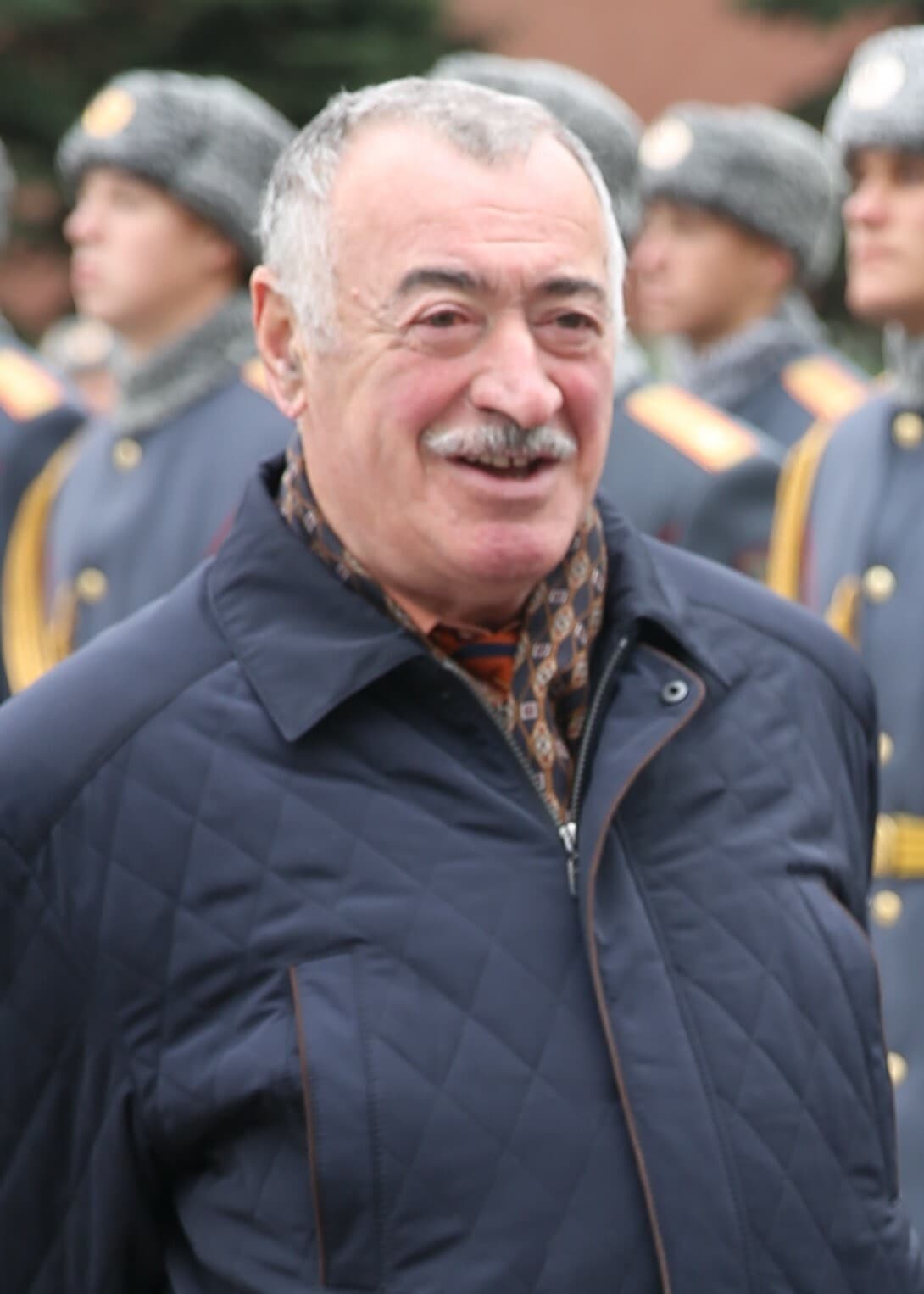 Портрет: Хмелидзе Сергей Сергеевич