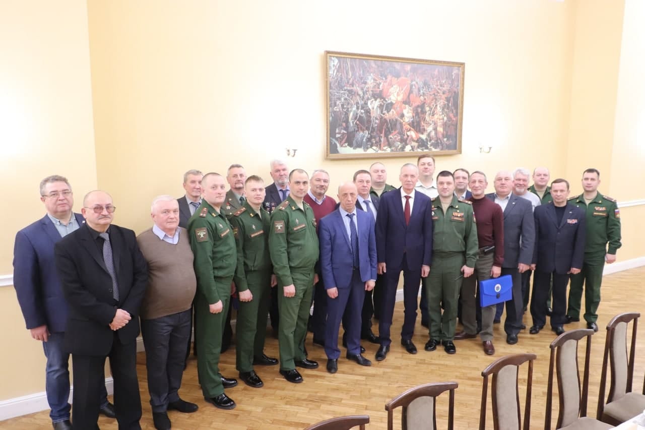 Контакты